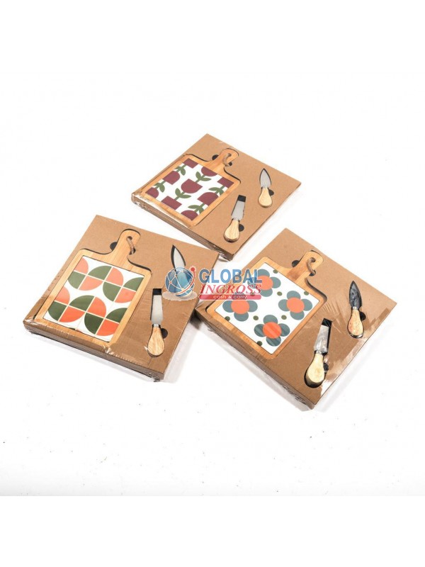 SET TAGLIERE C/2 UTENSILI ASS.