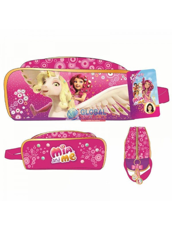 BUSTINA MIA AND ME 22x12x6